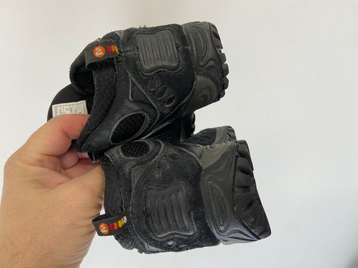 Bottines Randonnée Imperméables Enfant – Pointure EUR 28 - photo numéro 4