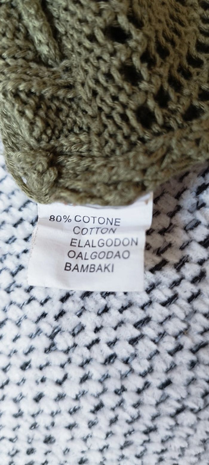 Haut kaki léger manches 3/4. Très bon état. Taille 40 - photo numéro 7