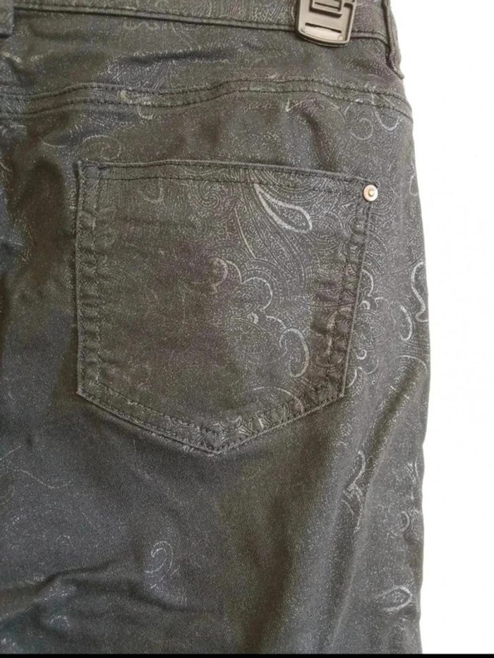 Pantalon à motifs - photo numéro 5