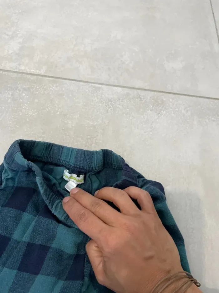 Lot bas de pyjama + pull - photo numéro 7