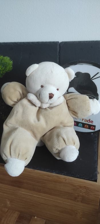 peluche ours ancien vintage beige creme blanc boule noeud collerette Marron