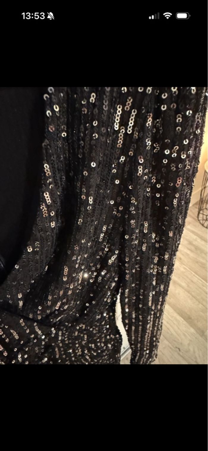 Robe à paillettes - photo numéro 4