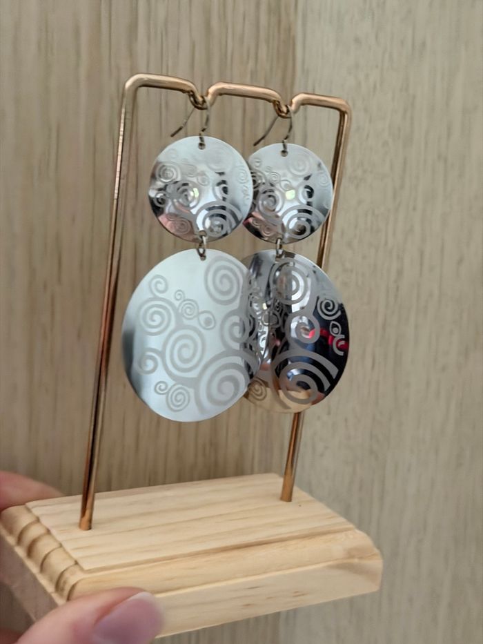 Boucles d'oreilles argentées - photo numéro 2