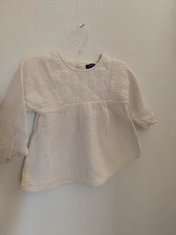 Chemise fille 6mois neuf