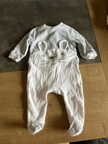 Pyjama 1 pièce  bébé, 6 mois