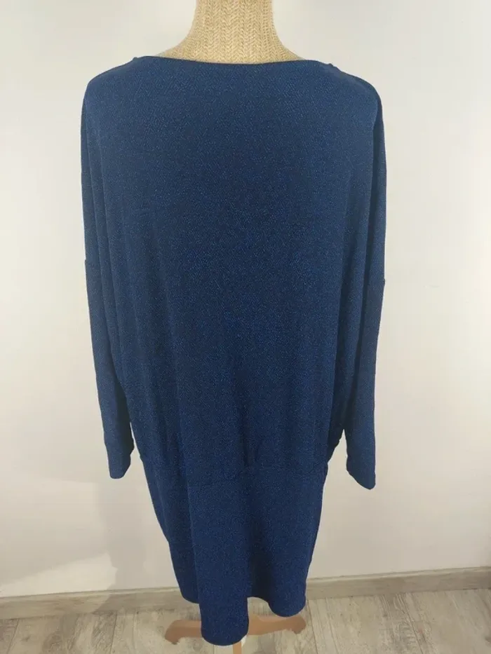 Robe mi-longue manches longues noire paillettée bleu électrique taille 54 M&S Mode - photo numéro 3