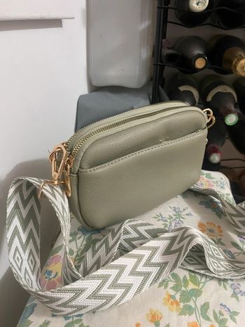 Sac bandoulière large en cuir PU neuf