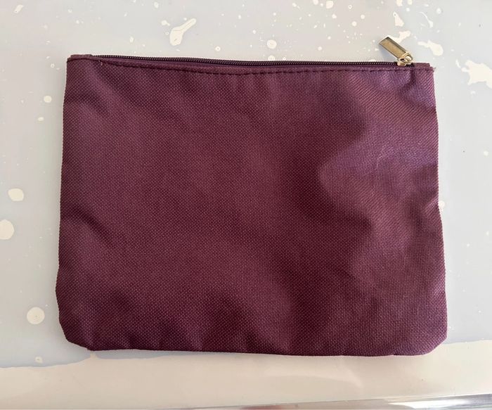 Pochette Yves rocher violette