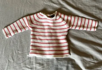 Pull bébé Kiabi 1M – Rayé blanc et rouge