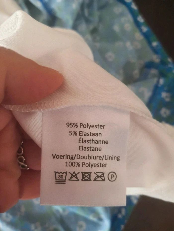 Robe Bel & Bo bleue flories taille 40 - photo numéro 18