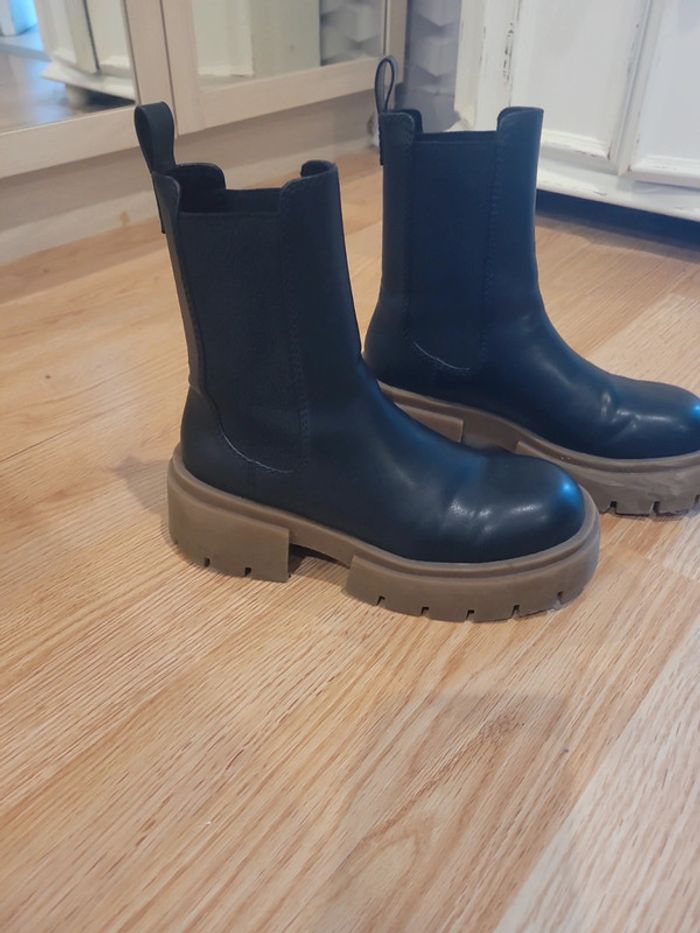 Bottes boots H&M femme pointure 37 - photo numéro 2
