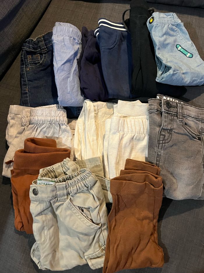 Lot 12 mois 122 pièces - photo numéro 2