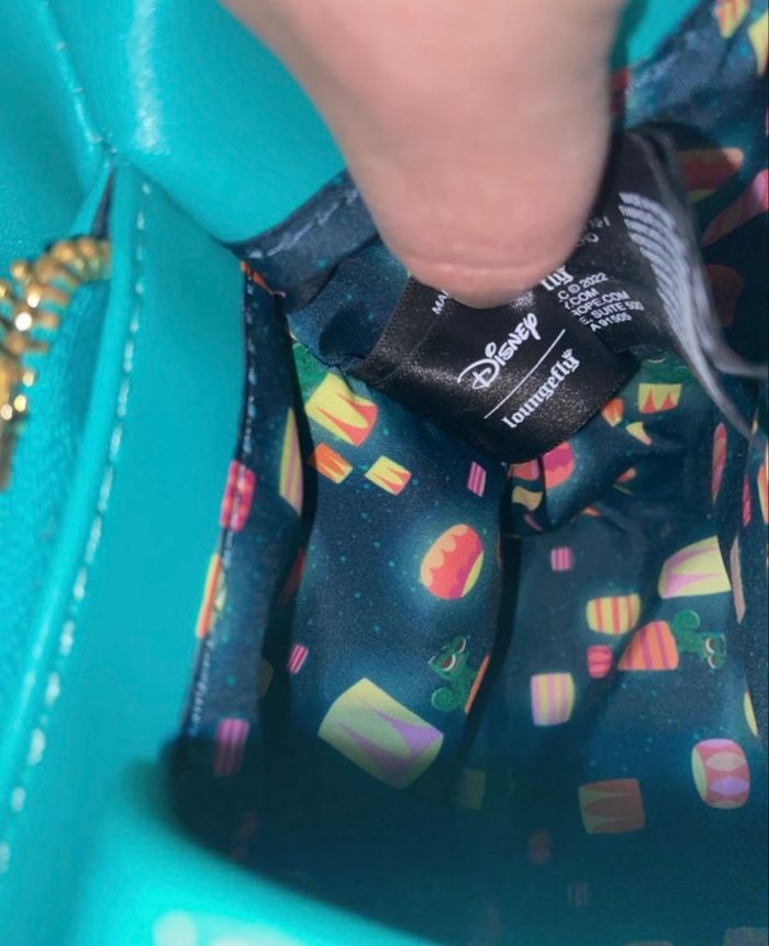 sac Loungefly Raiponce - photo numéro 7