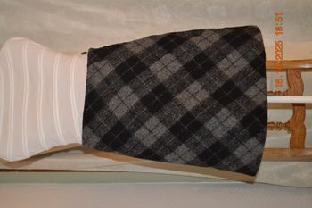 Jupe noir et grise, taille 44