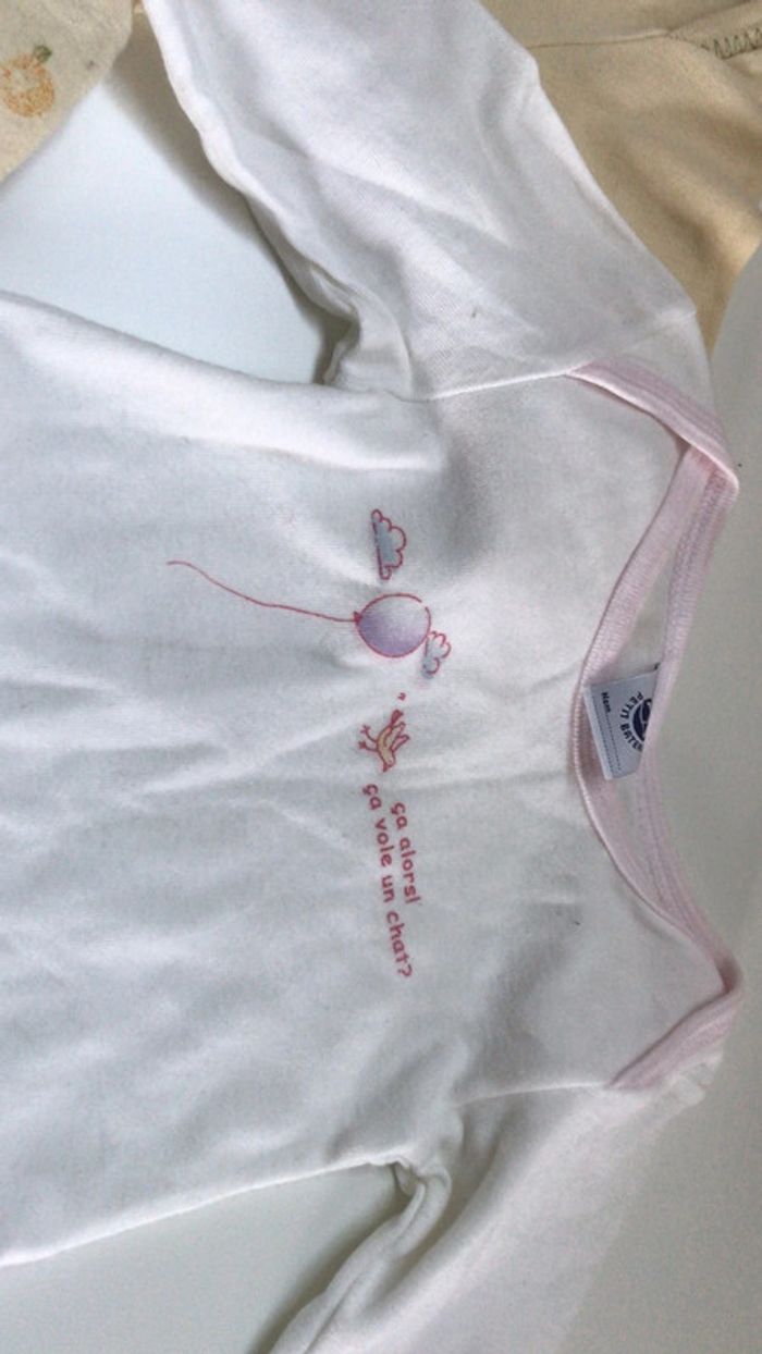 Lot bodies petit bateau taille 12 mois - photo numéro 2