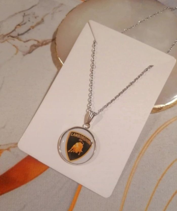 Collier Lamborghini - photo numéro 2