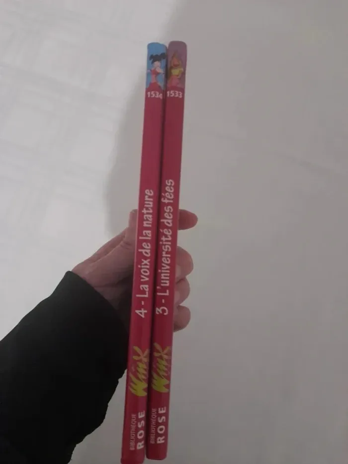 Lot 2 livres winx ibliotheque rose à partir de 7ans c - photo numéro 3