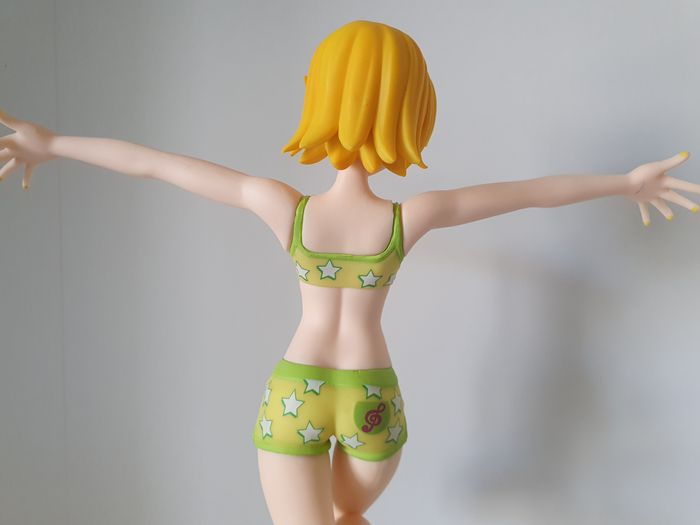 figurine Vocaloid - Figurine Kagamine Rin Miracle Star Resort SPM Figure - photo numéro 5