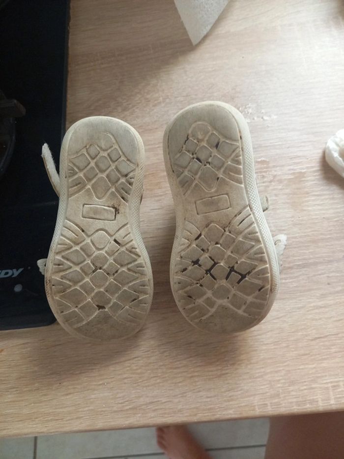 Petite chaussures salome taille 21 - photo numéro 5