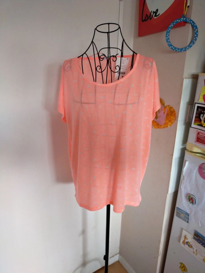 Magnifique tee-shirt idéal pour le sport