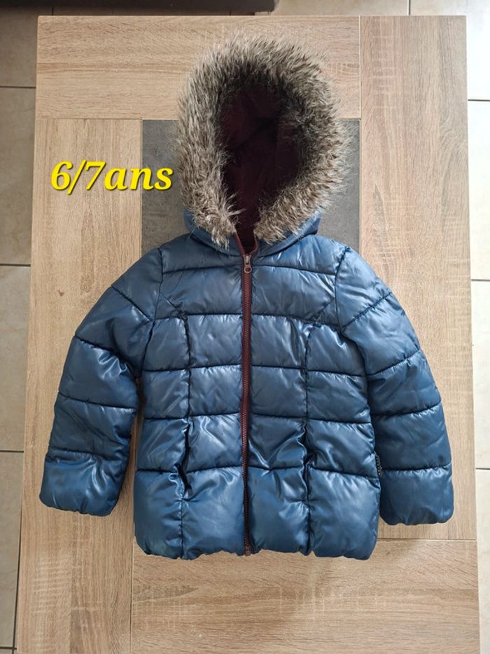 Jolie manteau hiver Sisley đź‘§ 6/7ans