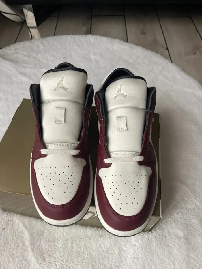 Basket Jordan 1 low se cny - photo numéro 2
