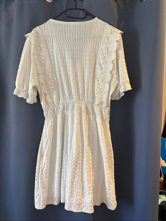Robe blanche - photo numéro 2