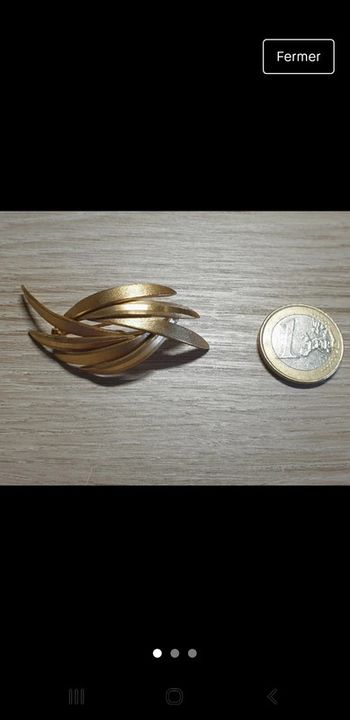 Sublissime broche cotée plaquée or vintage bijoutier Plorgal