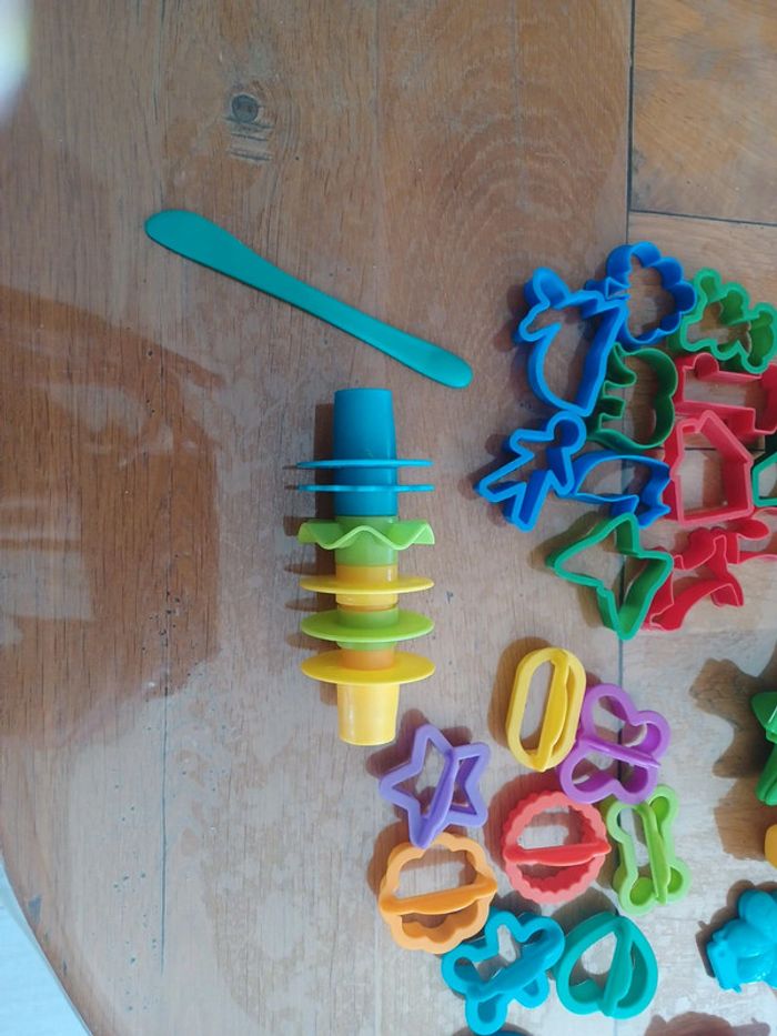 Accessoires pâte à modeler - photo numéro 7