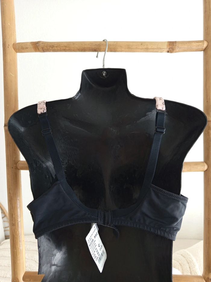 Soutien-gorge grossesse et allaitement Anita neuf - photo numéro 6