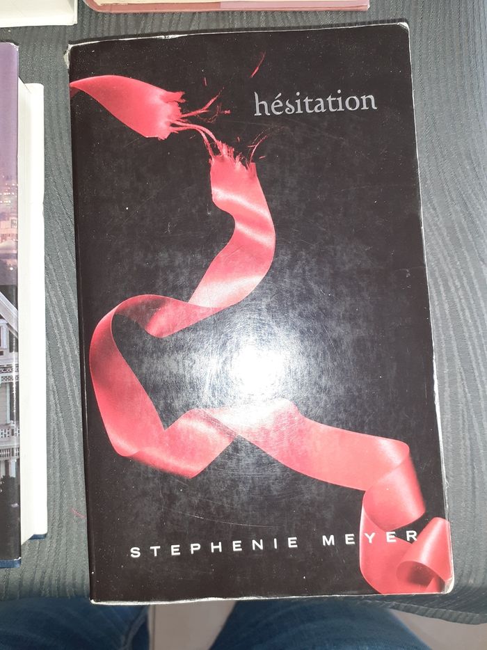 Chapitre 3 twiligt " hésitation "