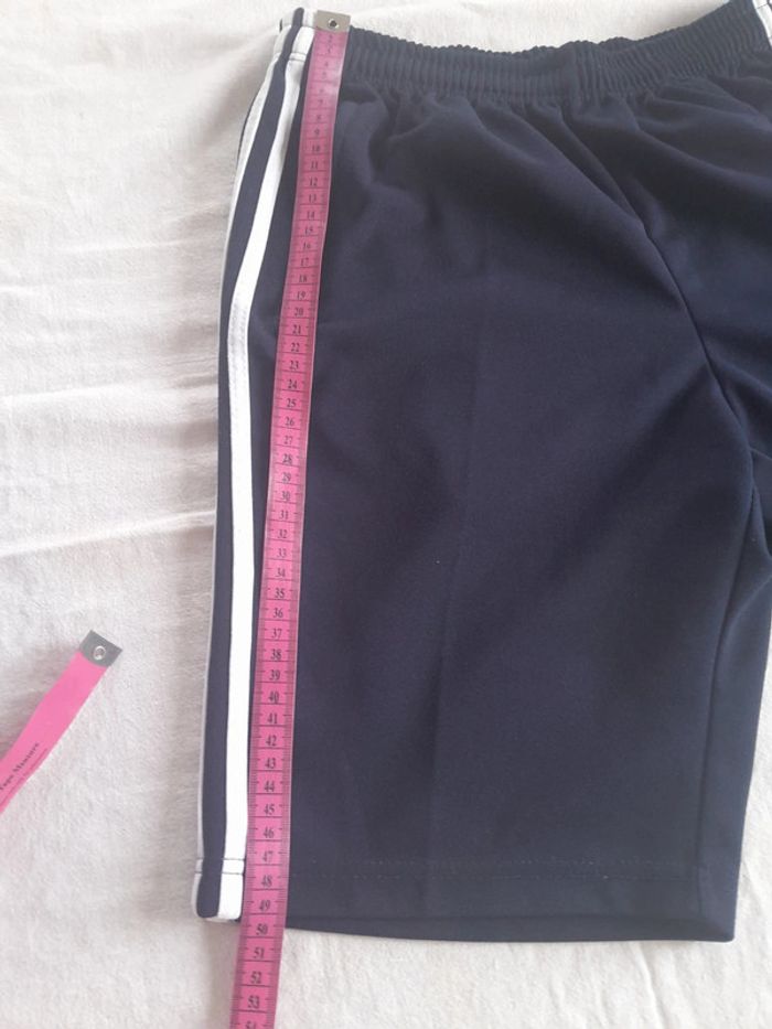Short Yvi Club taille 38 - photo numéro 9