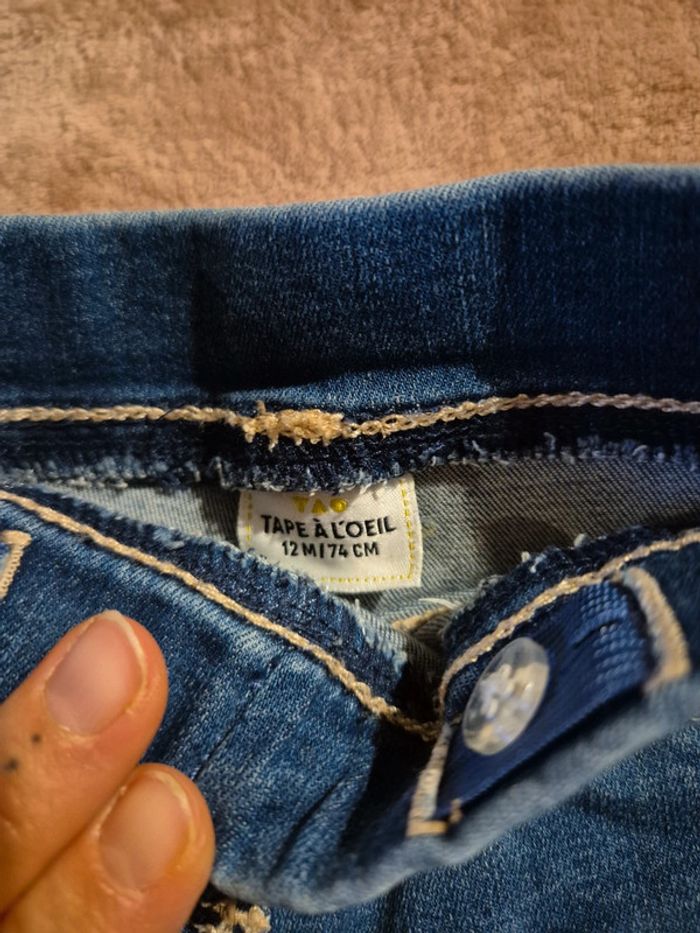 Jeans tape à l'œil - photo numéro 2