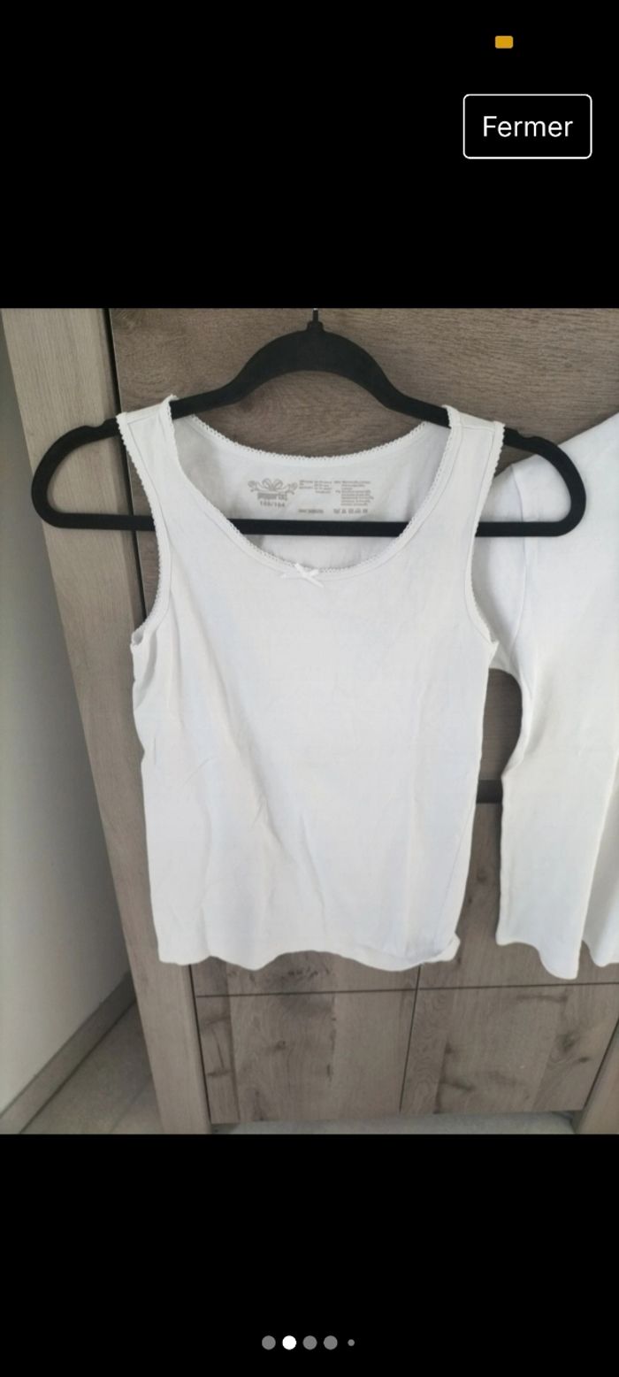 Lot de deux tricots de corps - photo numéro 2