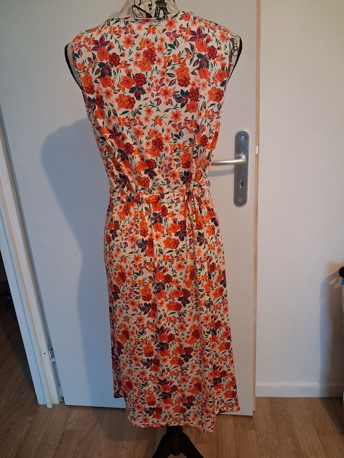 Robe fleurie - photo numéro 5