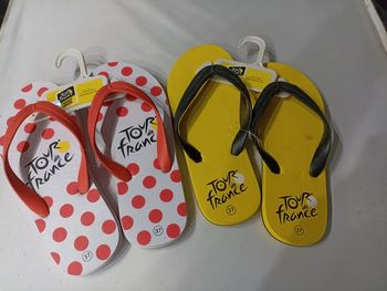 Lot deux paires de tongs taille 37