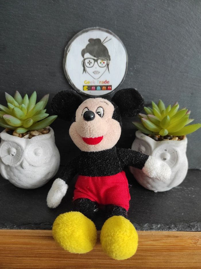 Peluche Plush Mickey Mouse Noir Rouge #geektradepeluche