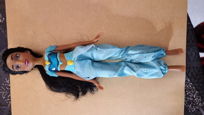 Poupée Jasmine Disney - photo numéro 2