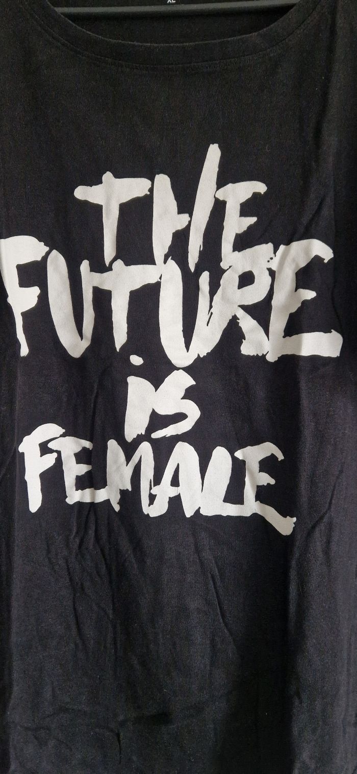 T-shirt noir - photo numéro 2