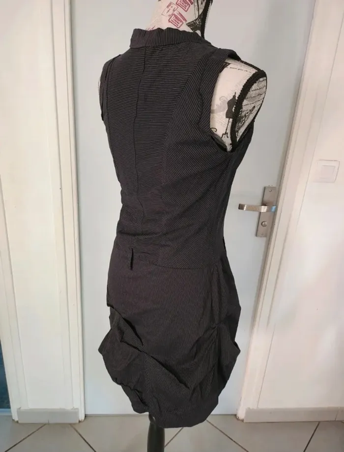 Superbe Robe noire habillé de marque Patrice Breal rt de taille 40 - photo numéro 5