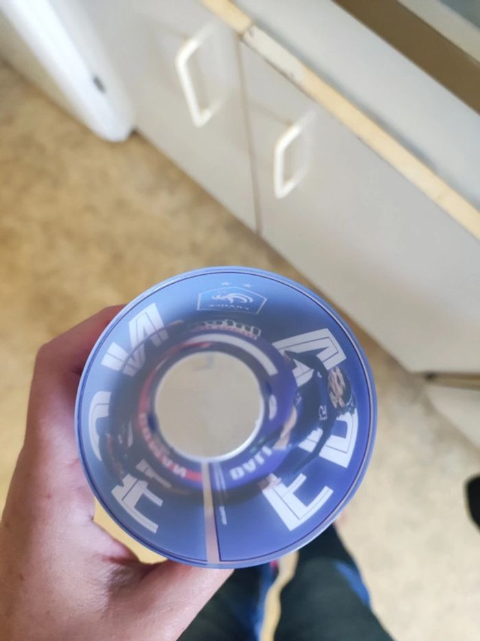 Verre en plastique - photo numéro 3