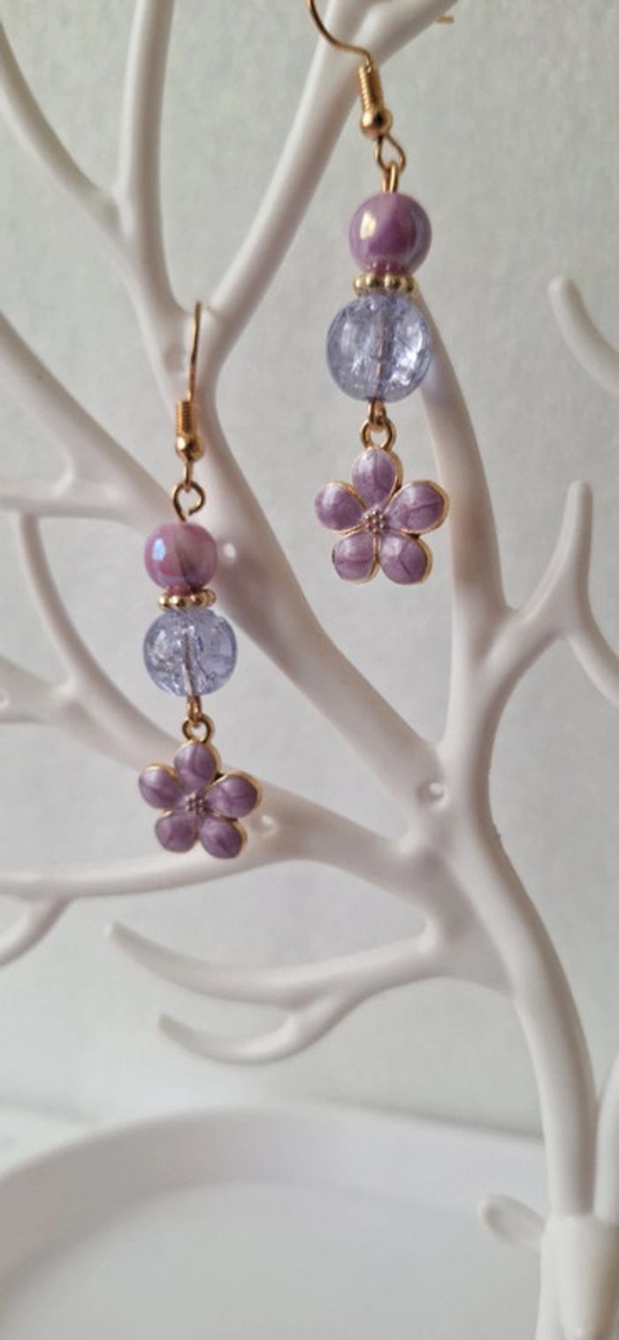 Boucles d'oreilles fleur - photo numéro 4