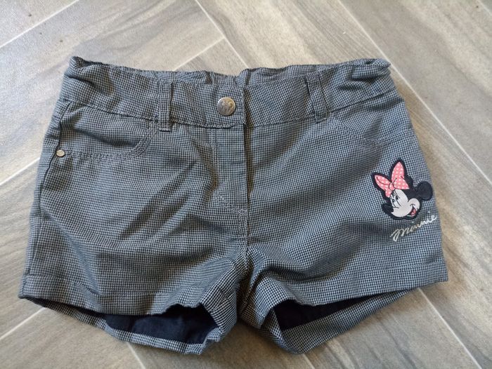 short minnie 8 ans