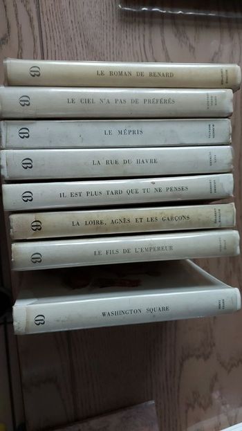 Lot de 8 livres