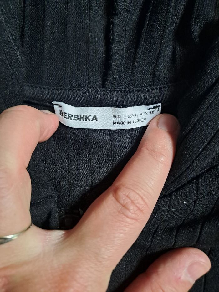 Gilet noir bershka femme taille L très bon état - photo numéro 3