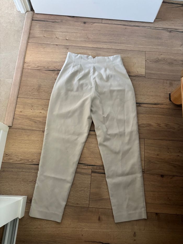 Pantalon ajusté Zara - photo numéro 3