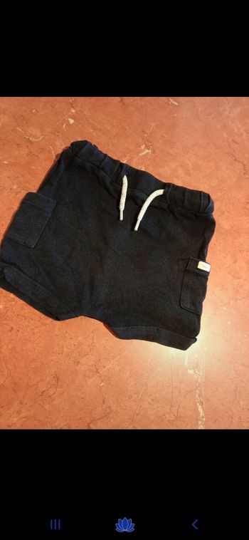 Short bébé taille 18 mois