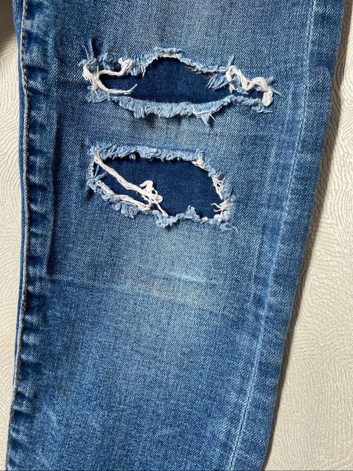 Jeans à trous skinny 9 ans Zara kids - photo numéro 3