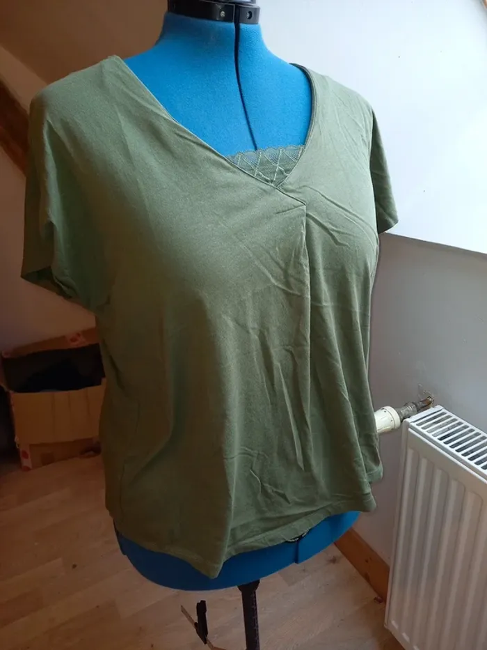 T-shirt femme - photo numéro 2