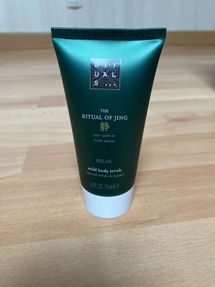 Gommage doux pour le corps rituals